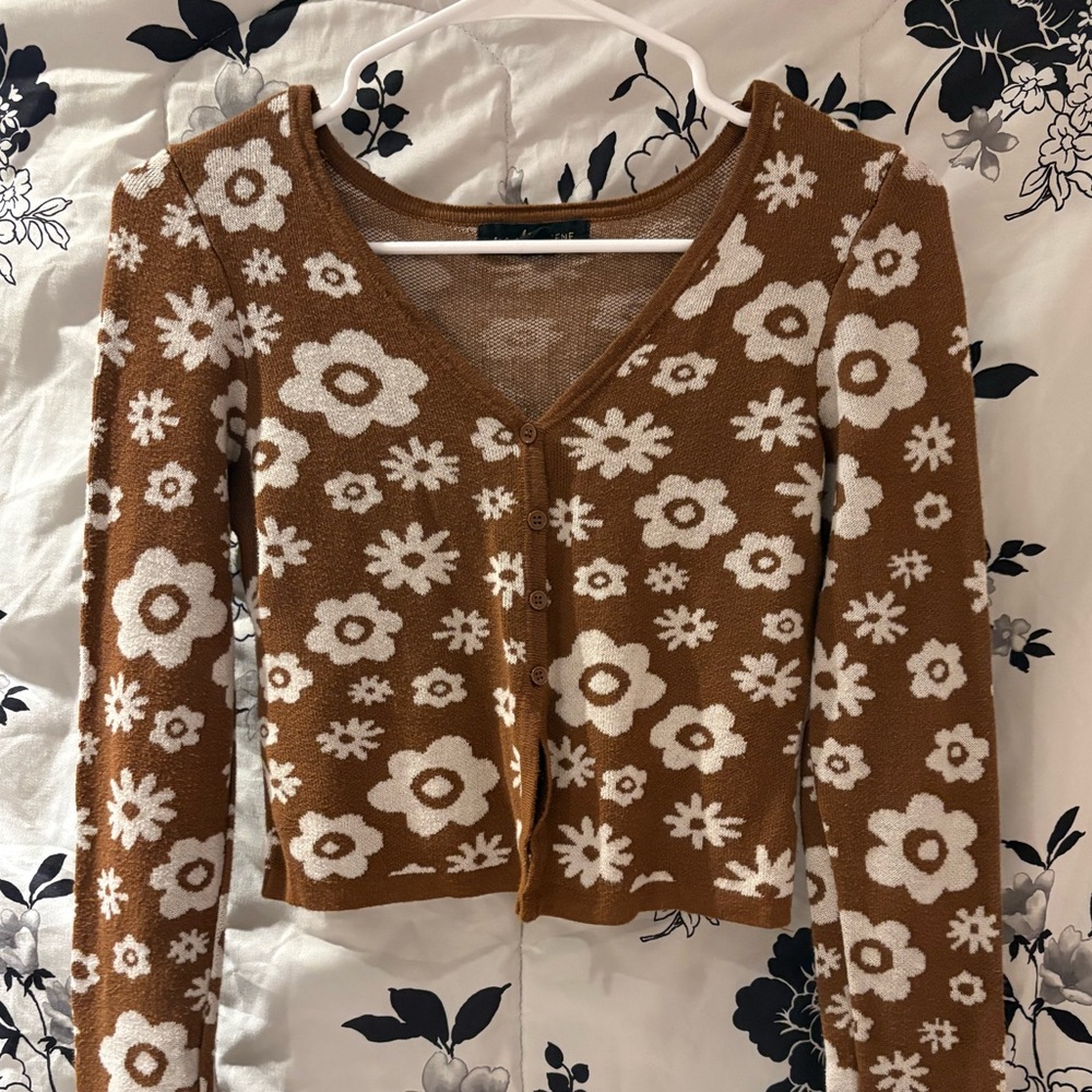 Chic Brown Floral Cardigan
